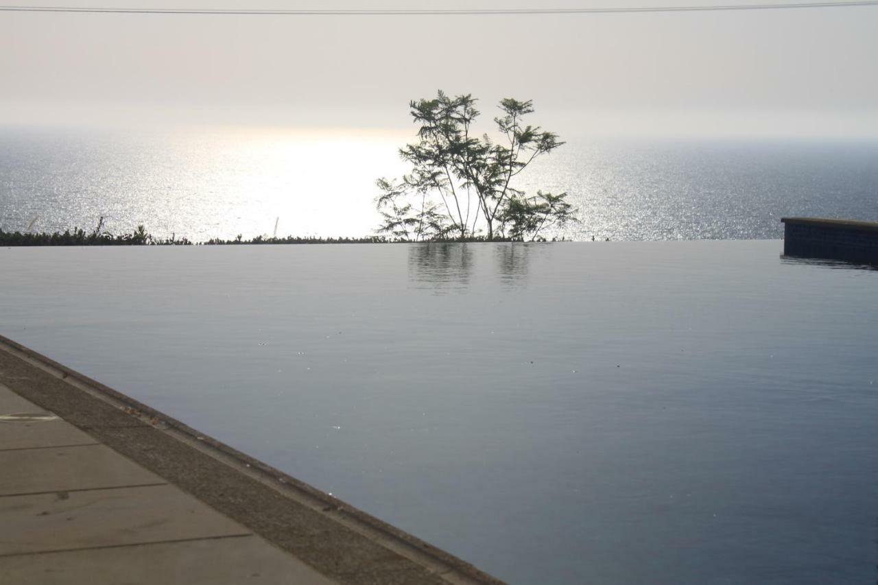 Martika Luxury Villa Agia Marina  Bagian luar foto